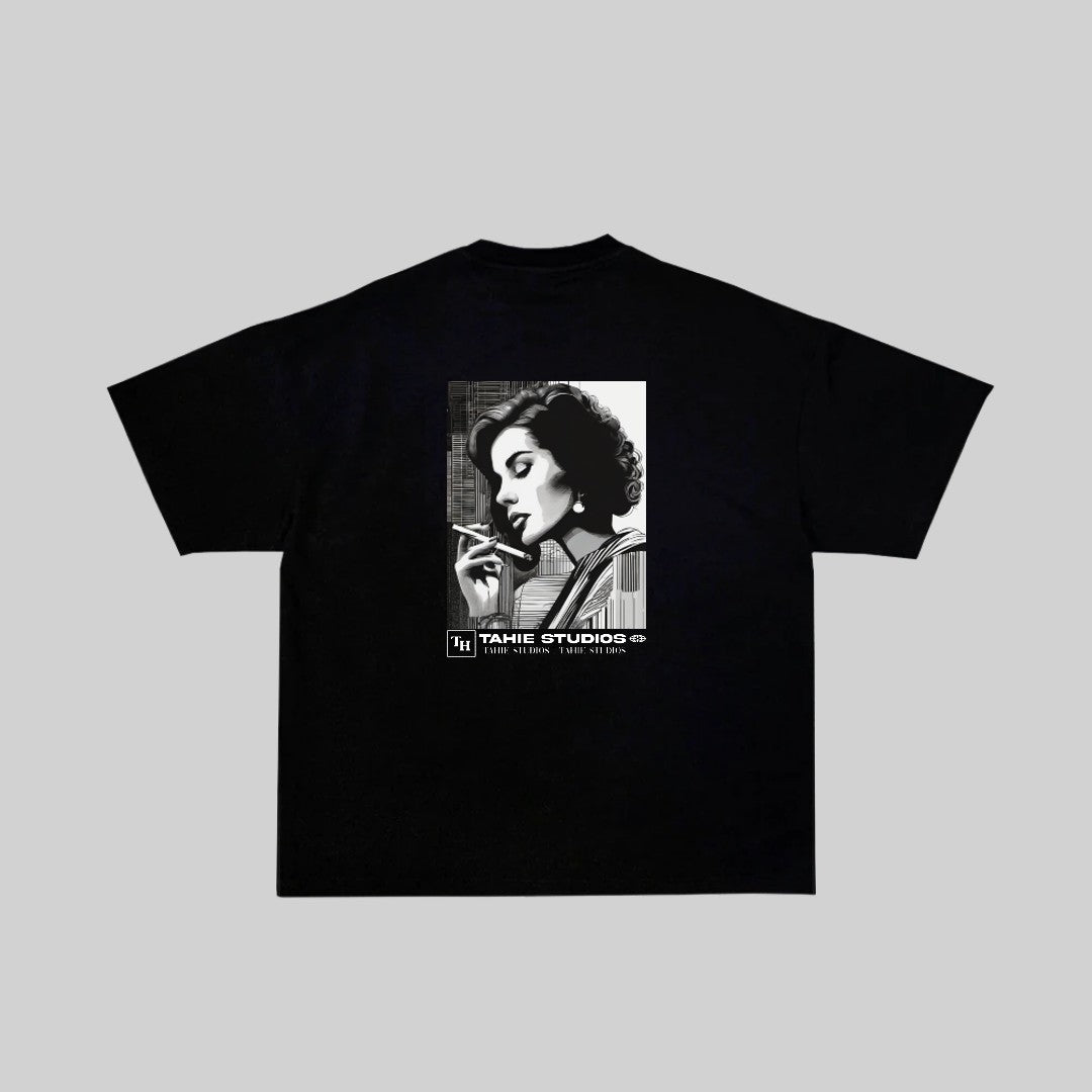Smoking lady tee
